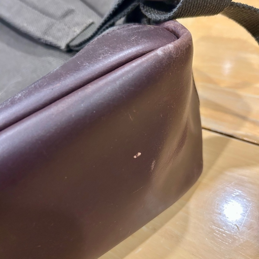 Pendleton backpack, like new - Picture 4 of 7